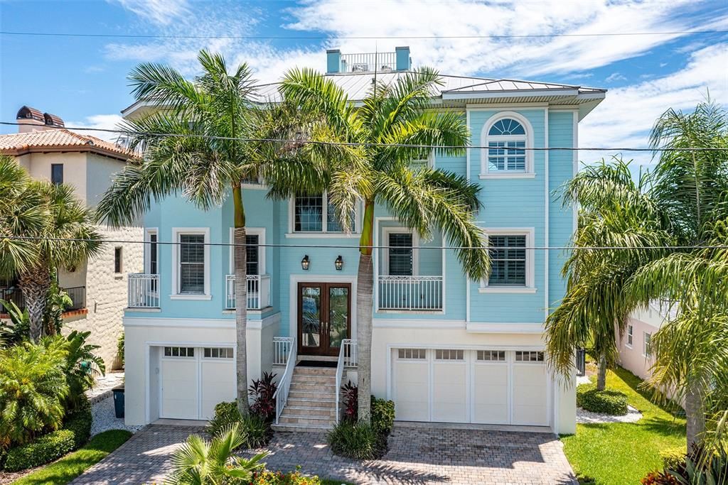 For Rent: $11,000 (4 beds, 5 baths, 3088 Square Feet)