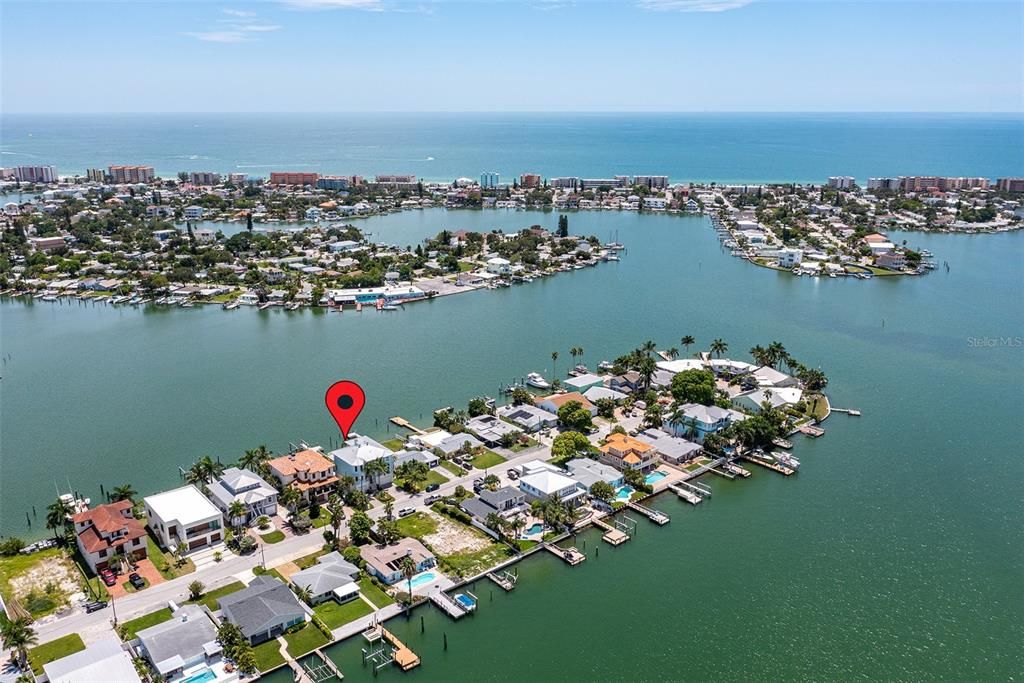 For Rent: $11,000 (4 beds, 5 baths, 3088 Square Feet)