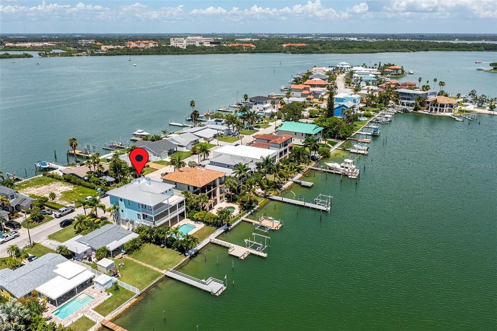 For Rent: $11,000 (4 beds, 5 baths, 3088 Square Feet)