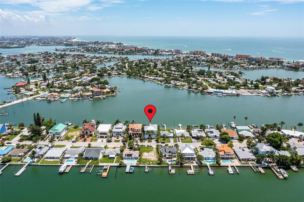 For Rent: $11,000 (4 beds, 5 baths, 3088 Square Feet)
