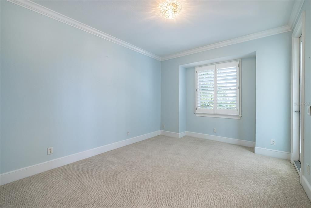 For Rent: $11,000 (4 beds, 5 baths, 3088 Square Feet)