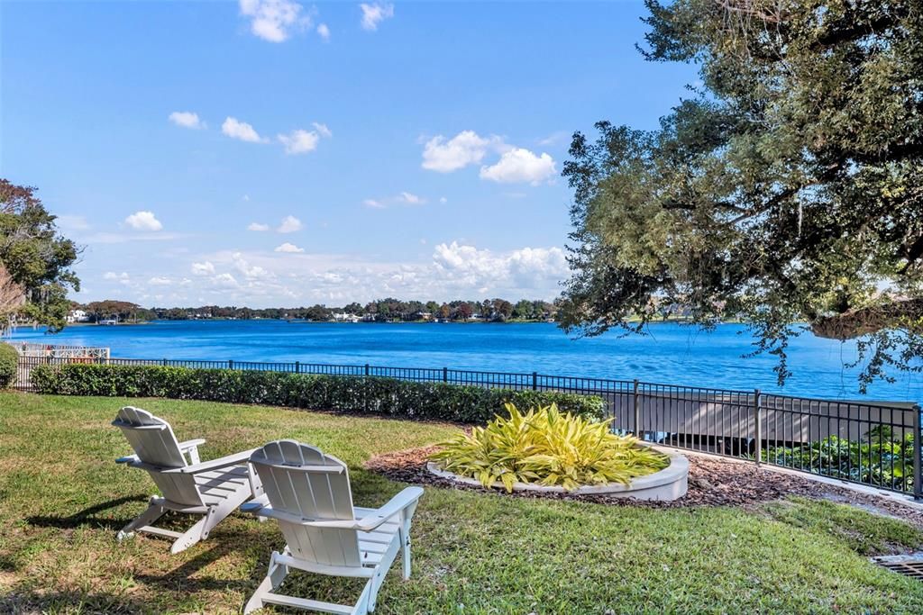 For Sale: $1,995,000 (2 beds, 2 baths, 2304 Square Feet)