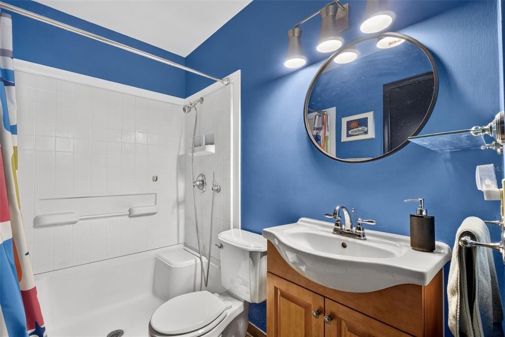 En Venta: $249,000 (3 camas, 1 baños, 1106 Pies cuadrados)