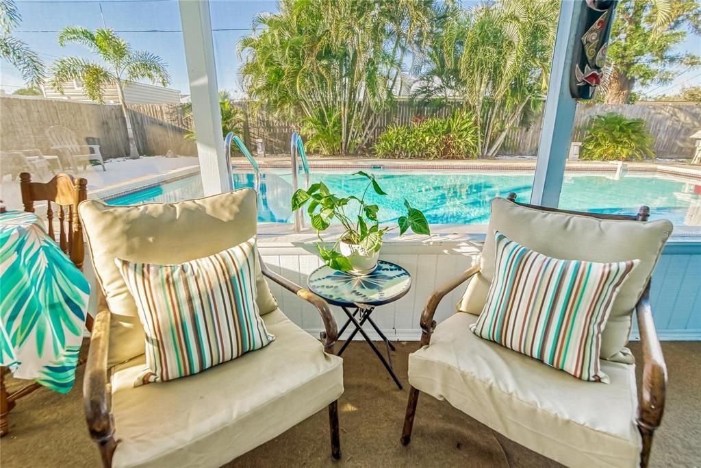 For Rent: $3,200 (4 beds, 1 baths, 1197 Square Feet)