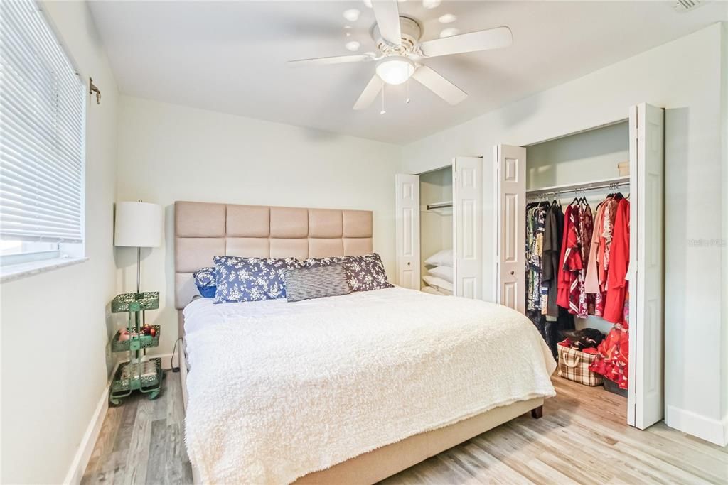For Rent: $3,200 (4 beds, 1 baths, 1197 Square Feet)