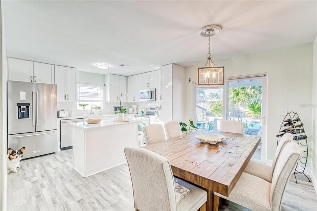 For Rent: $3,200 (4 beds, 1 baths, 1197 Square Feet)