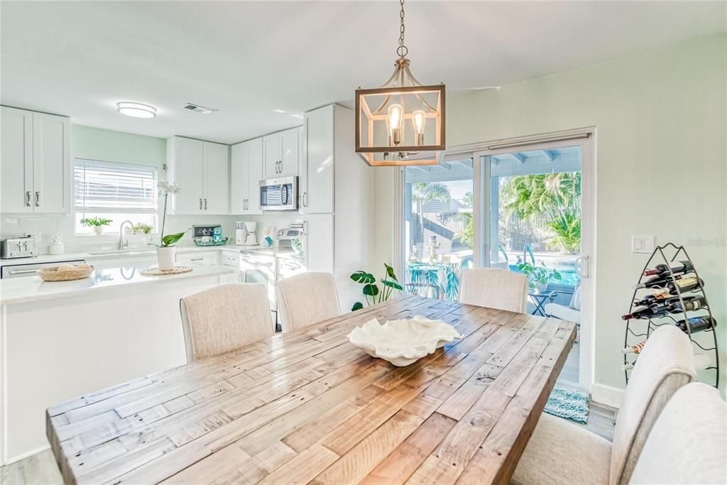 For Rent: $3,200 (4 beds, 1 baths, 1197 Square Feet)