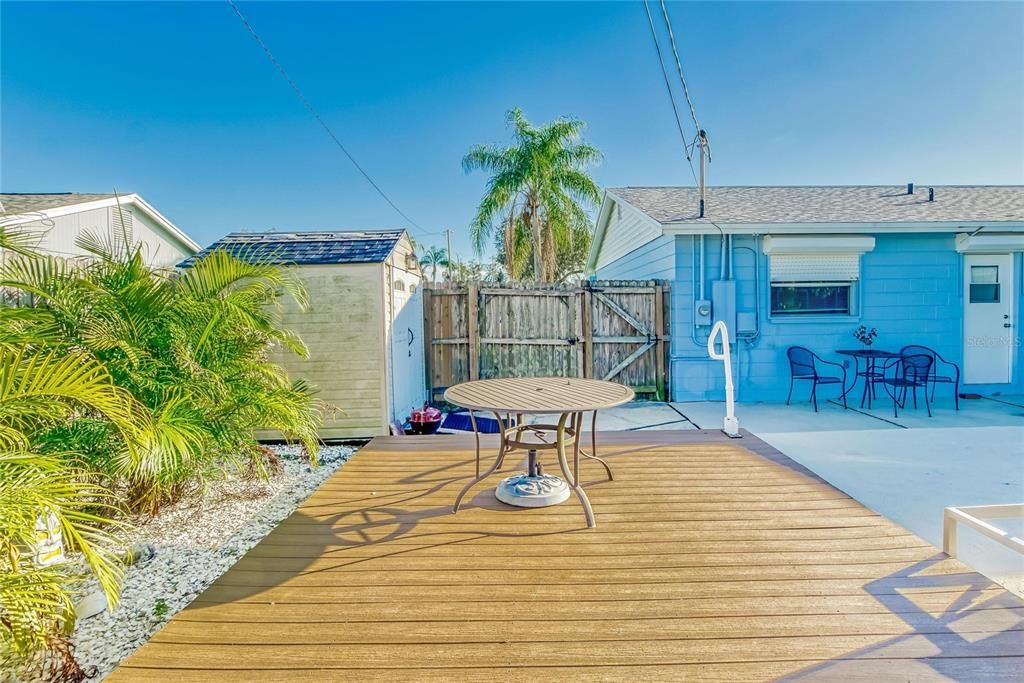 For Rent: $3,200 (4 beds, 1 baths, 1197 Square Feet)
