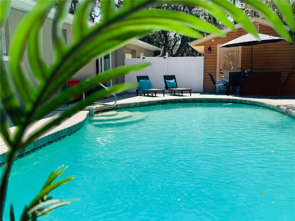 На продажу: $599,900 (5 спален, 3 ванн, 2251 Квадратных фут)