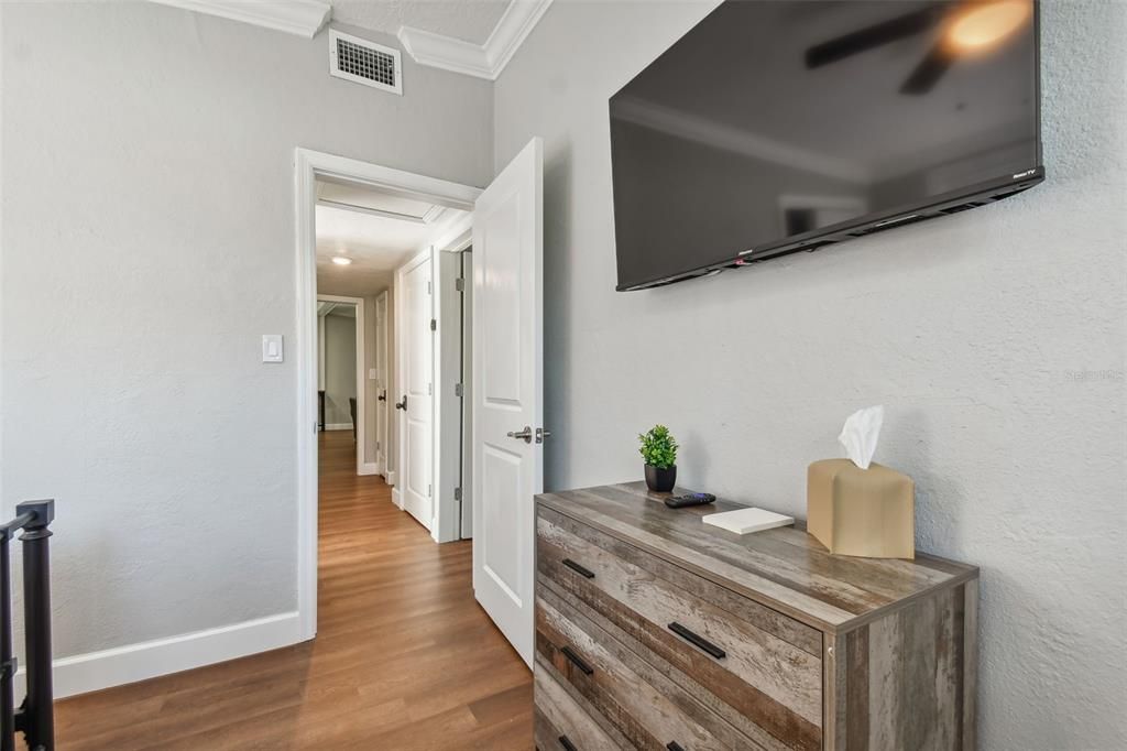 На продажу: $599,900 (5 спален, 3 ванн, 2251 Квадратных фут)
