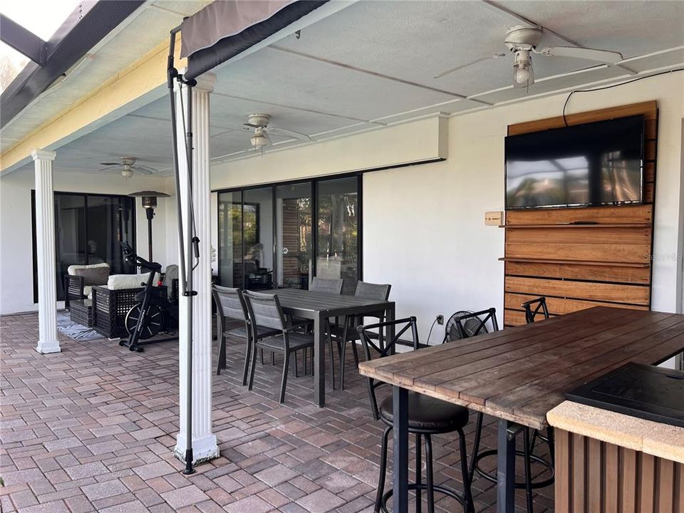 For Rent: $4,599 (3 beds, 2 baths, 2180 Square Feet)