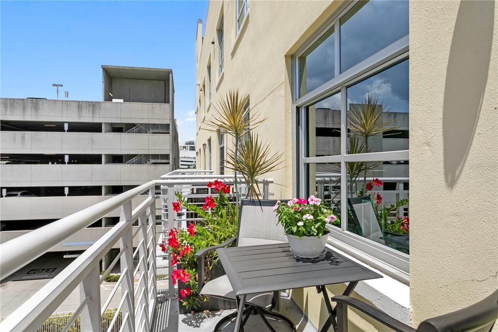 For Sale: $795,000 (1 beds, 2 baths, 1523 Square Feet)