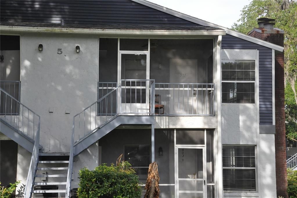 En Venta: $143,500 (2 camas, 2 baños, 912 Pies cuadrados)