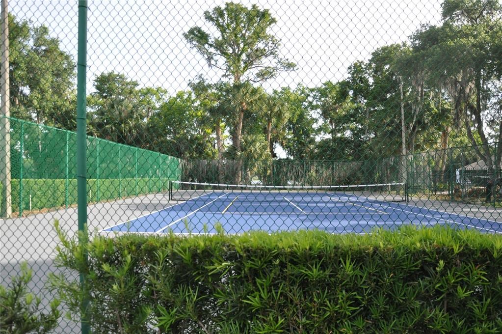 En Venta: $143,500 (2 camas, 2 baños, 912 Pies cuadrados)
