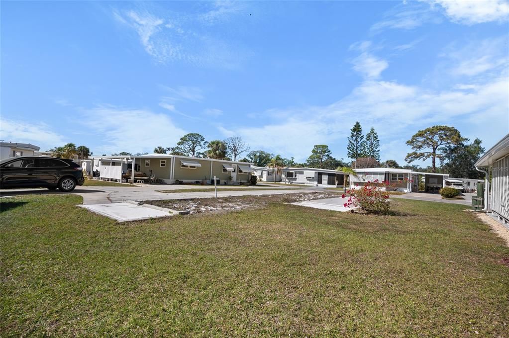 En Venta: $23,400 (0.09 acres)