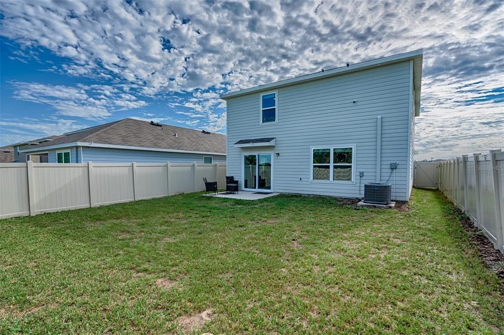 For Rent: $2,600 (4 beds, 2 baths, 2148 Square Feet)