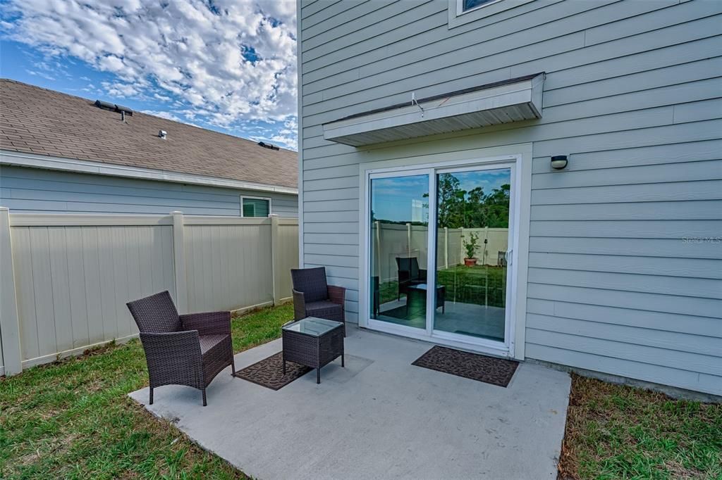 For Rent: $2,600 (4 beds, 2 baths, 2148 Square Feet)