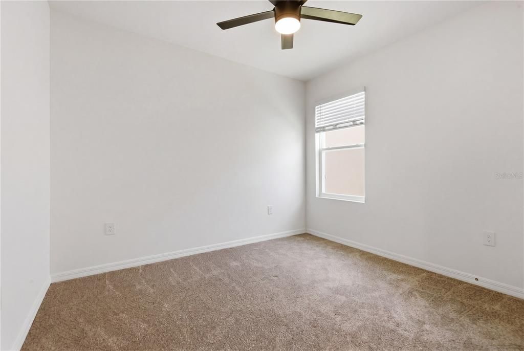 For Sale: $399,900 (3 beds, 2 baths, 1516 Square Feet)
