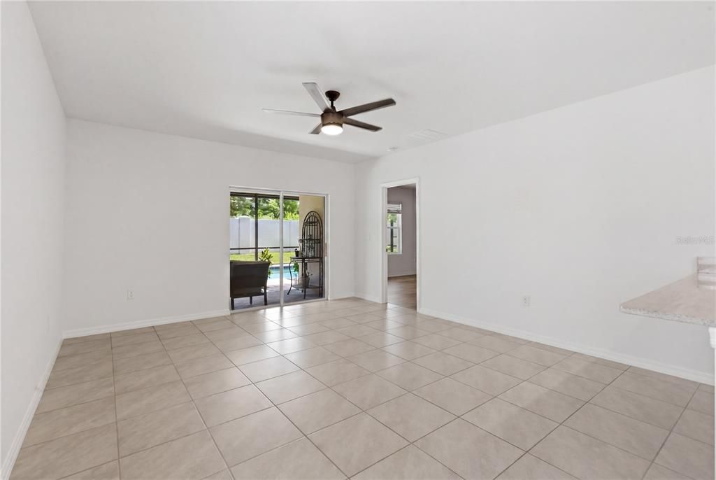 For Sale: $399,900 (3 beds, 2 baths, 1516 Square Feet)