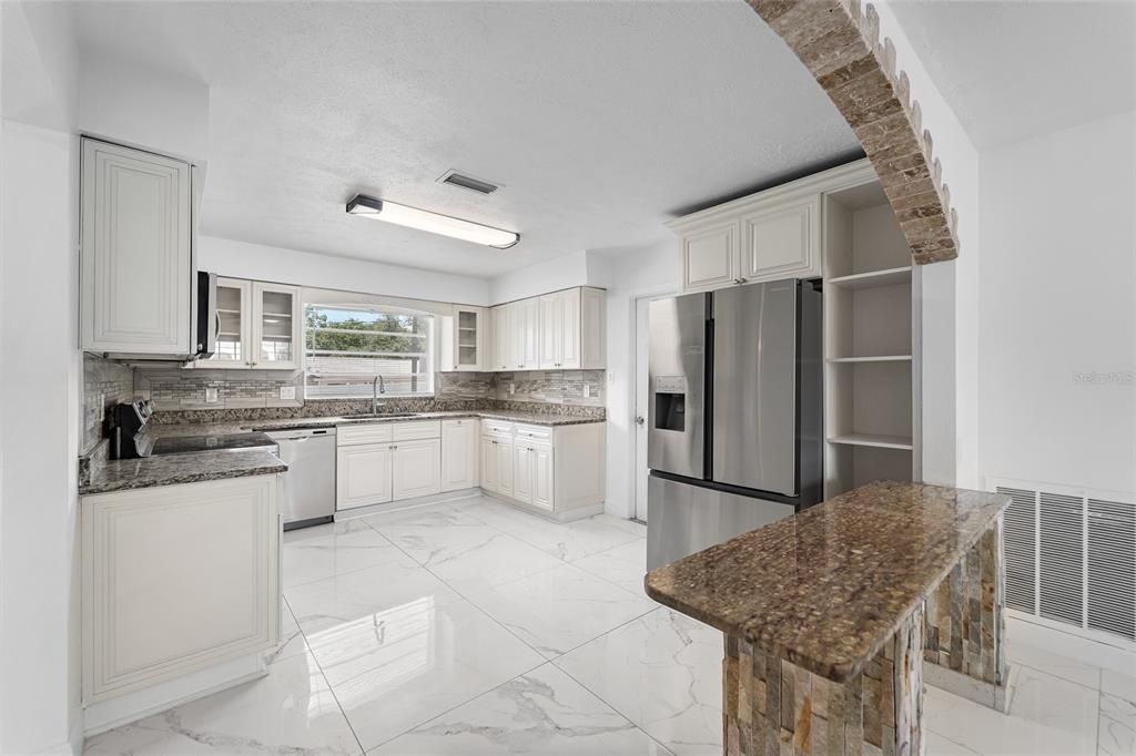 Active With Contract: $469,000 (4 beds, 2 baths, 1875 Square Feet)