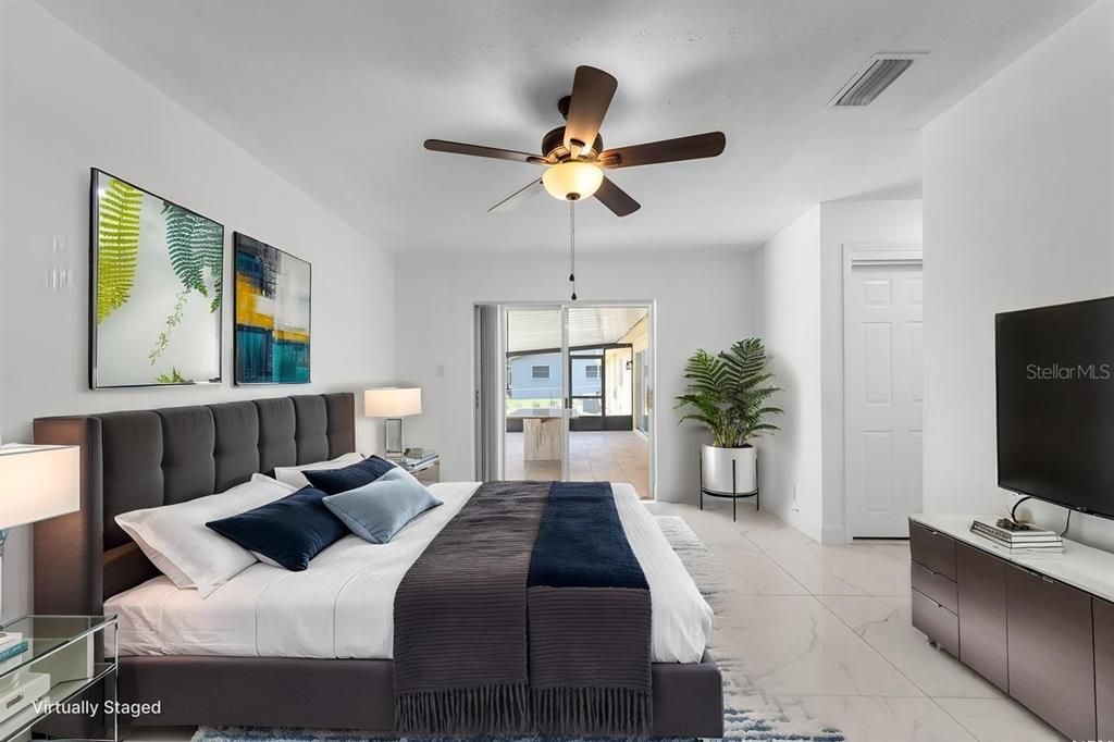 Active With Contract: $469,000 (4 beds, 2 baths, 1875 Square Feet)