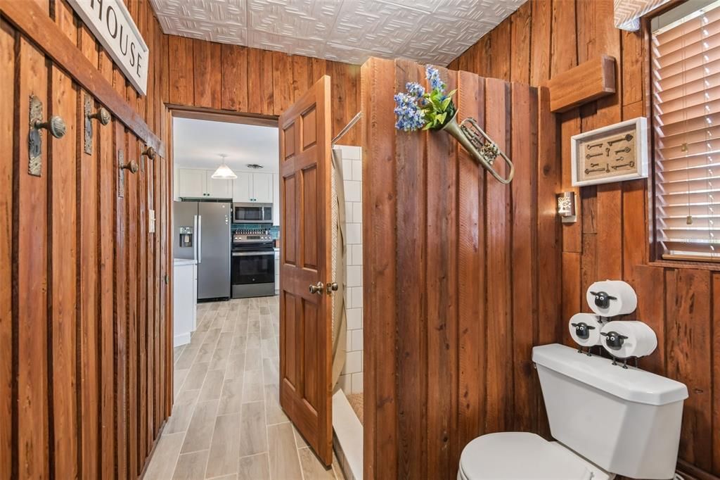 For Sale: $694,000 (3 beds, 3 baths, 2186 Square Feet)