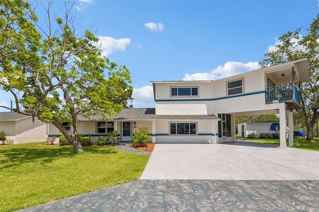 For Sale: $694,000 (3 beds, 3 baths, 2186 Square Feet)
