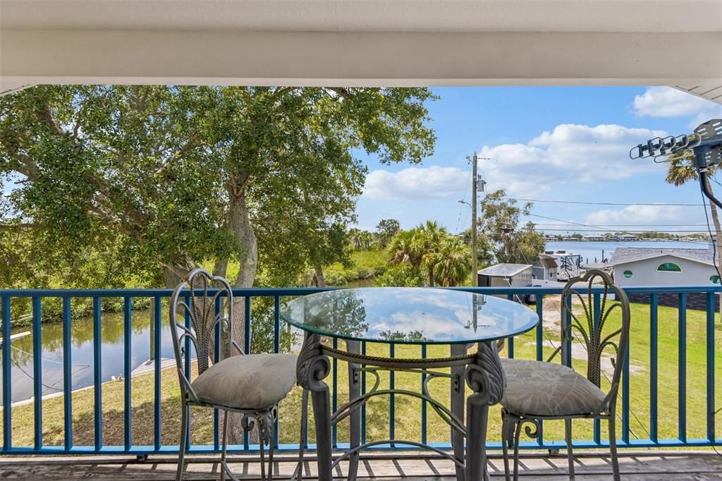 For Sale: $694,000 (3 beds, 3 baths, 2186 Square Feet)