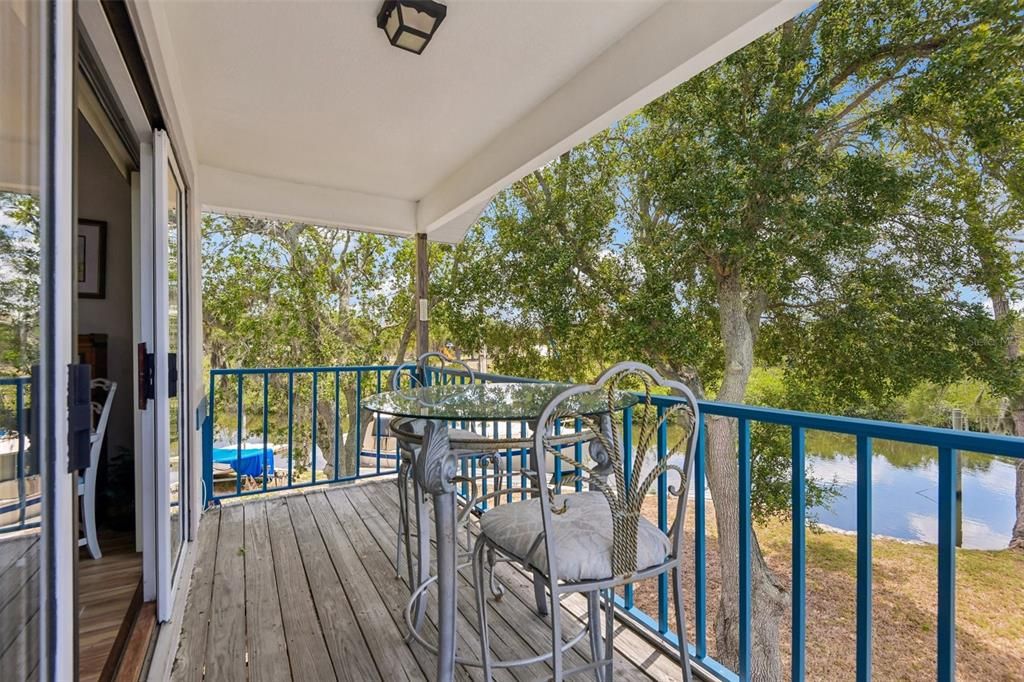 For Sale: $694,000 (3 beds, 3 baths, 2186 Square Feet)