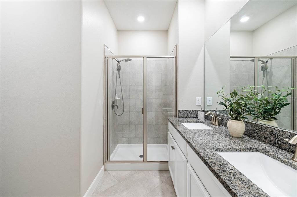 For Sale: $375,000 (4 beds, 2 baths, 2251 Square Feet)