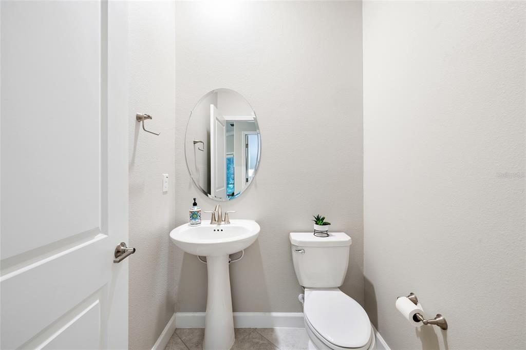 For Sale: $375,000 (4 beds, 2 baths, 2251 Square Feet)
