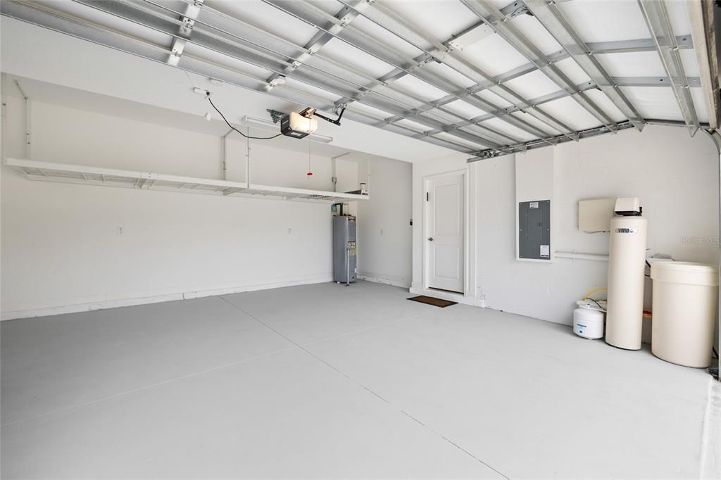 For Sale: $375,000 (4 beds, 2 baths, 2251 Square Feet)