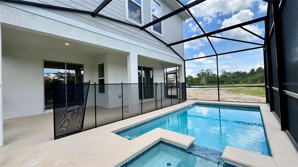 For Rent: $5,400 (6 beds, 5 baths, 3275 Square Feet)