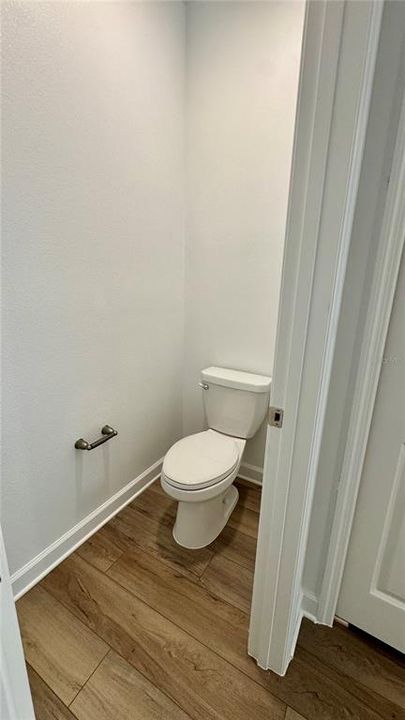 For Rent: $5,400 (6 beds, 5 baths, 3275 Square Feet)