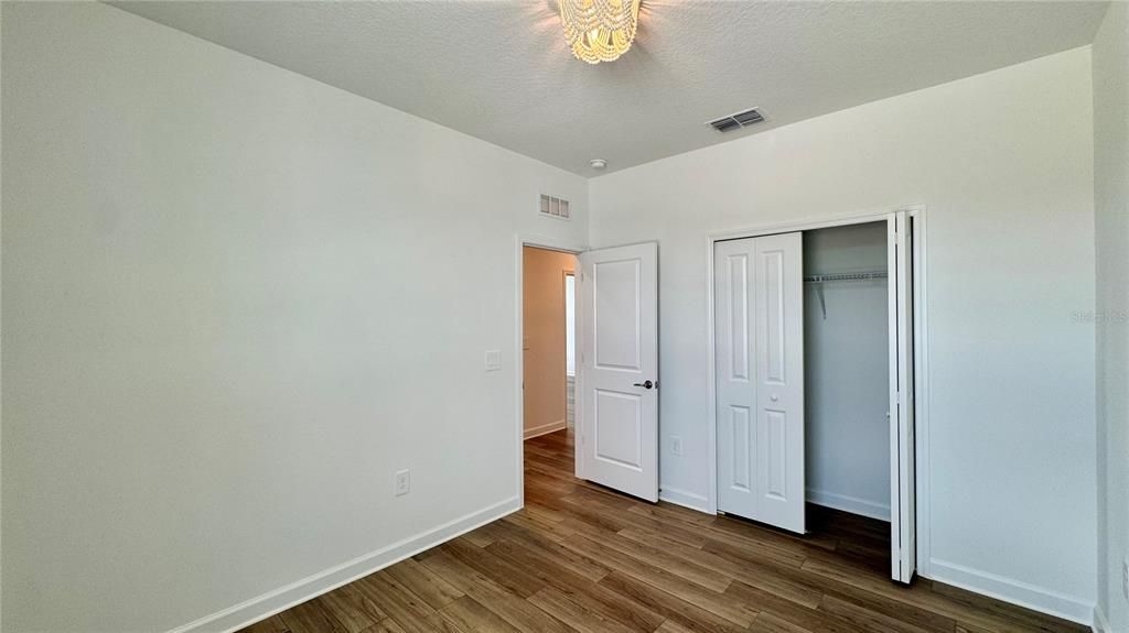 For Rent: $5,400 (6 beds, 5 baths, 3275 Square Feet)