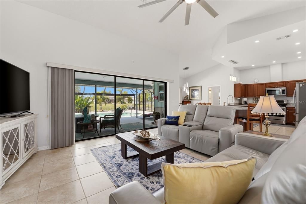 For Sale: $434,000 (3 beds, 2 baths, 2098 Square Feet)