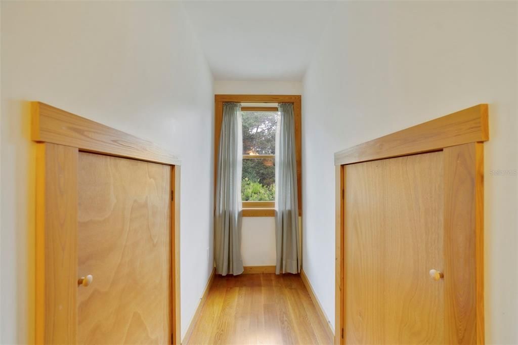 For Sale: $699,000 (3 beds, 2 baths, 2890 Square Feet)