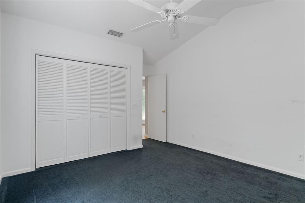 Active With Contract: $340,000 (3 beds, 3 baths, 2305 Square Feet)