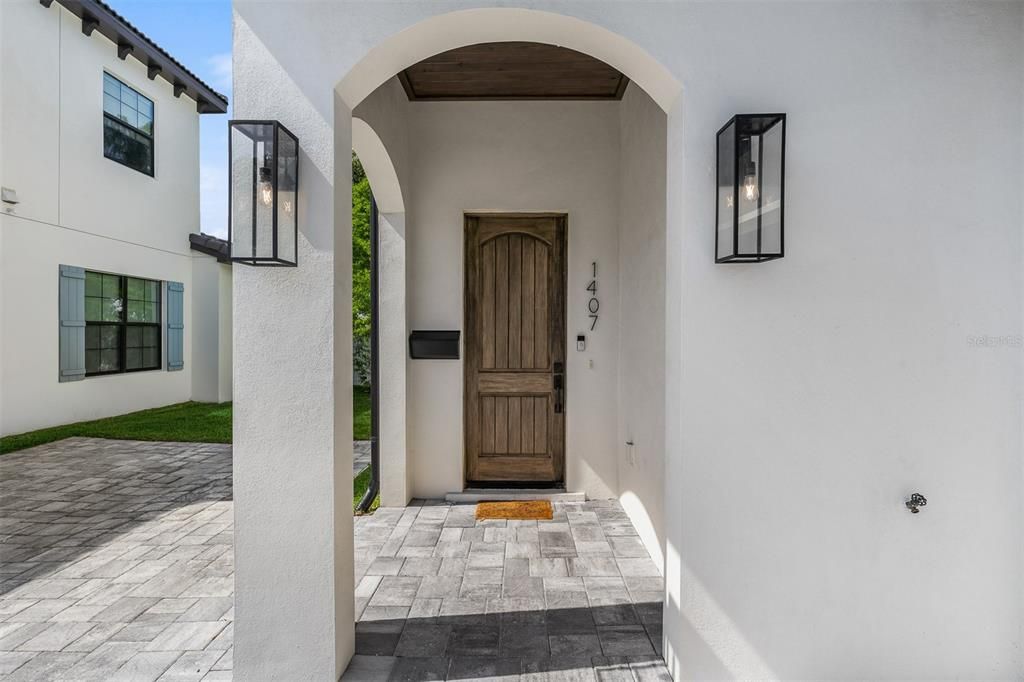 En Venta: $899,000 (3 camas, 2 baños, 1884 Pies cuadrados)