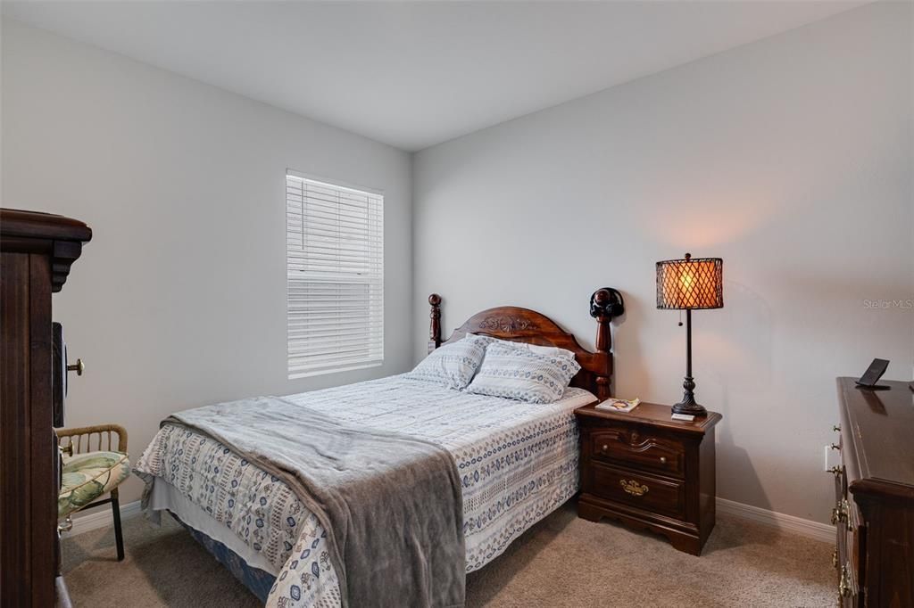 For Sale: $315,000 (3 beds, 2 baths, 1672 Square Feet)