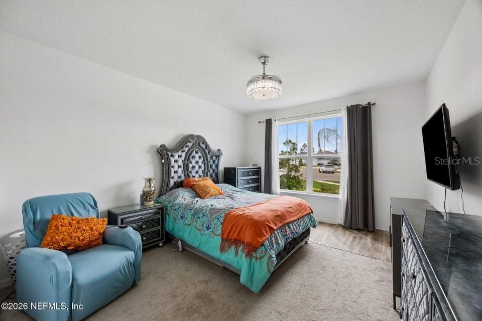 For Sale: $590,000 (5 beds, 3 baths, 3695 Square Feet)