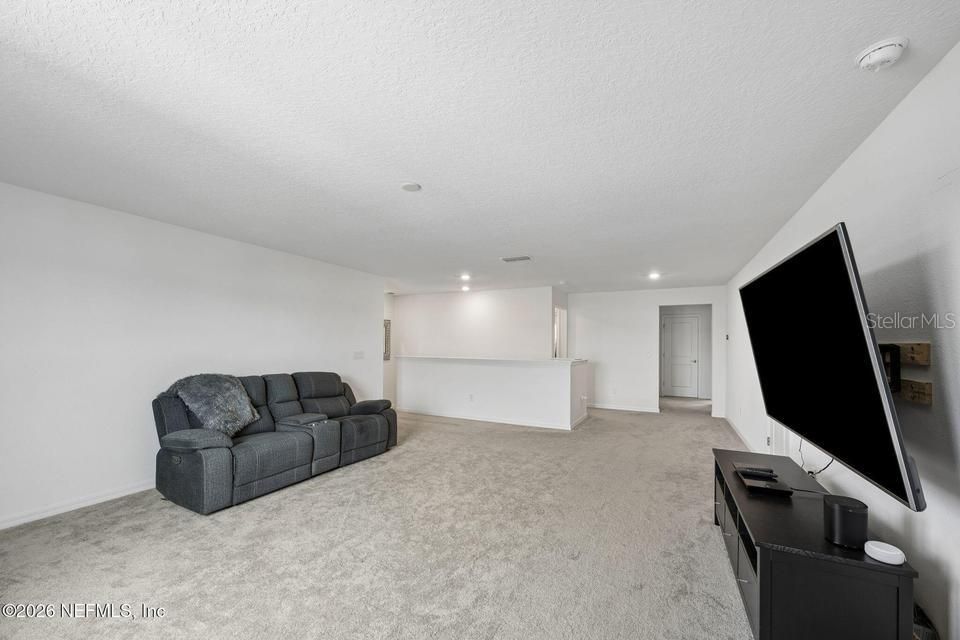 For Sale: $590,000 (5 beds, 3 baths, 3695 Square Feet)