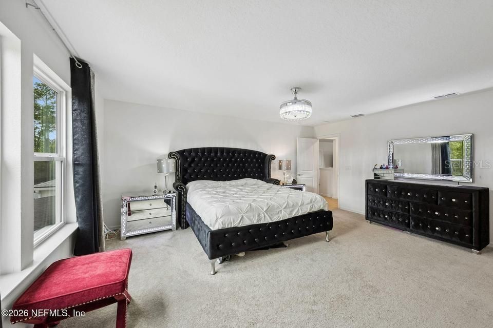 For Sale: $590,000 (5 beds, 3 baths, 3695 Square Feet)