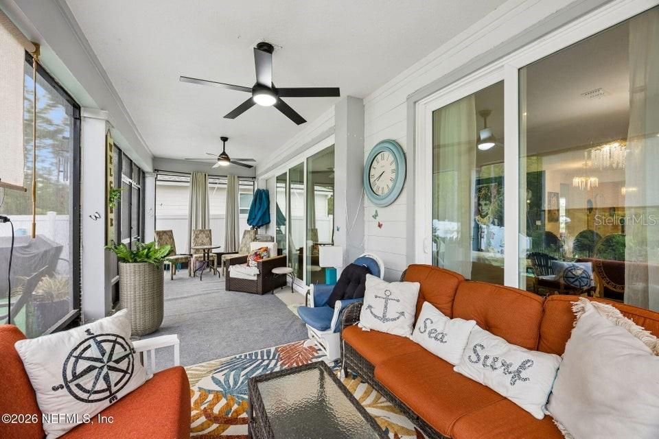For Sale: $590,000 (5 beds, 3 baths, 3695 Square Feet)