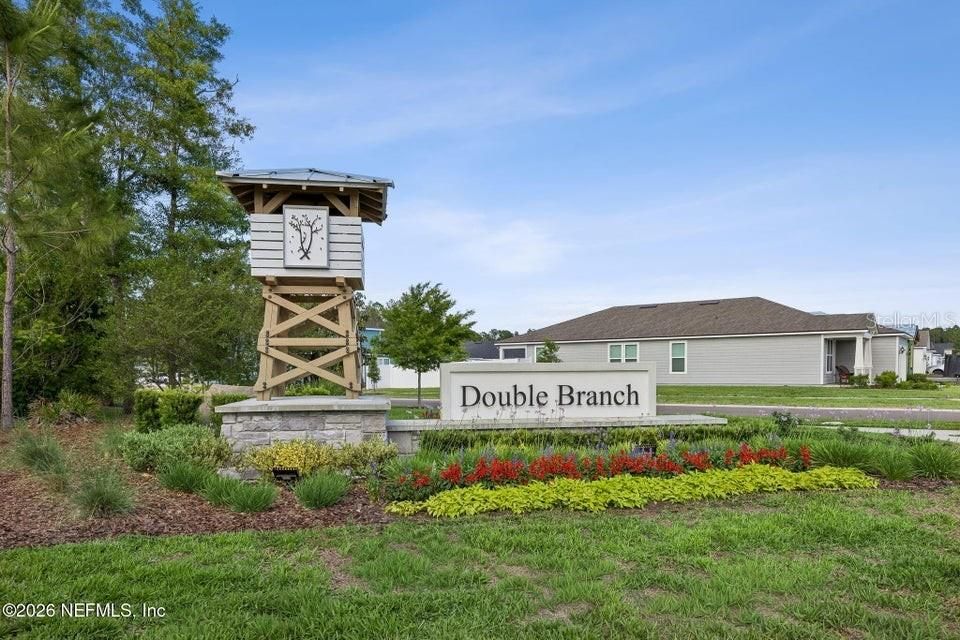 For Sale: $590,000 (5 beds, 3 baths, 3695 Square Feet)
