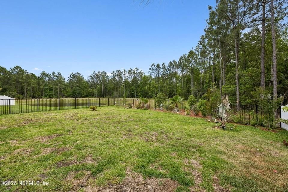 For Sale: $590,000 (5 beds, 3 baths, 3695 Square Feet)