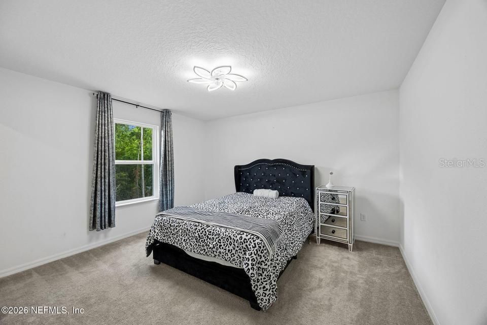 For Sale: $590,000 (5 beds, 3 baths, 3695 Square Feet)