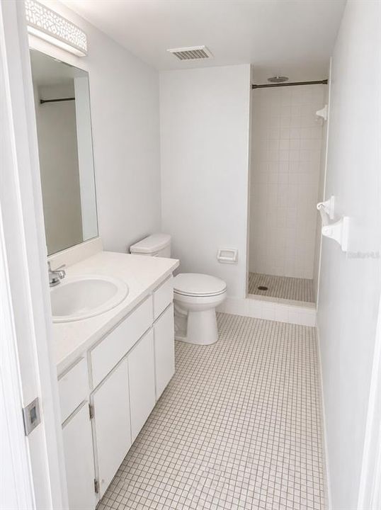 For Rent: $1,750 (2 beds, 2 baths, 1054 Square Feet)