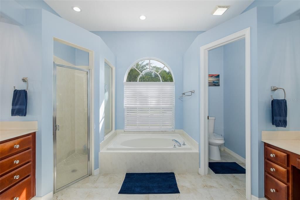 Active With Contract: $695,000 (4 beds, 4 baths, 3410 Square Feet)