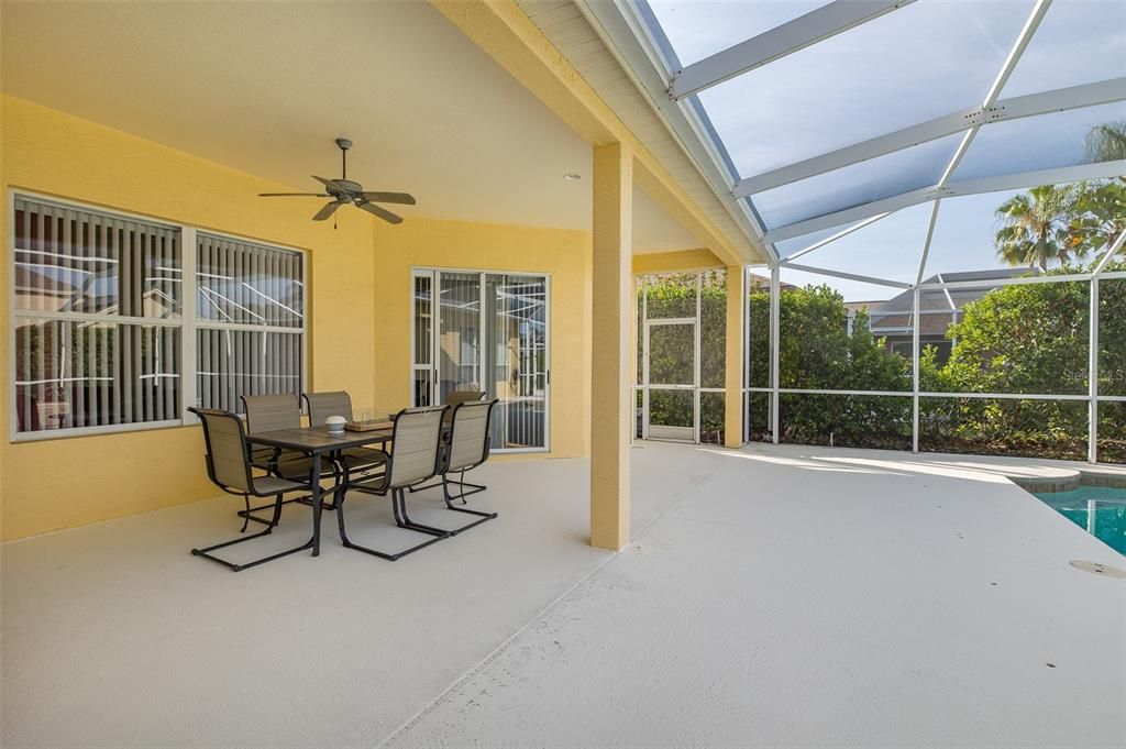 Active With Contract: $695,000 (4 beds, 4 baths, 3410 Square Feet)